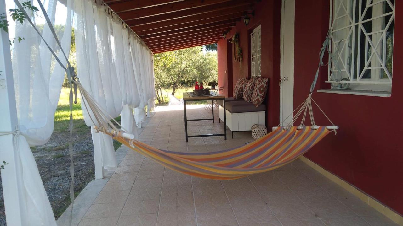 Olive Garden Guest House Kyparissia Exterior foto