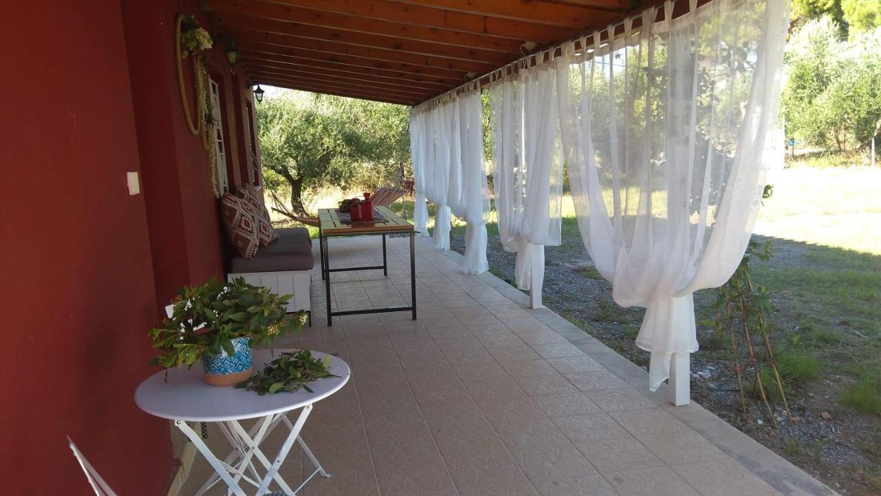 Olive Garden Guest House Kyparissia Exterior foto